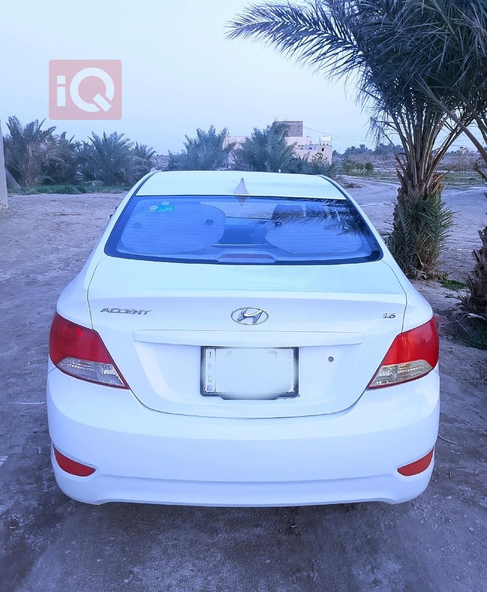 هیۆندای ئەکسنت